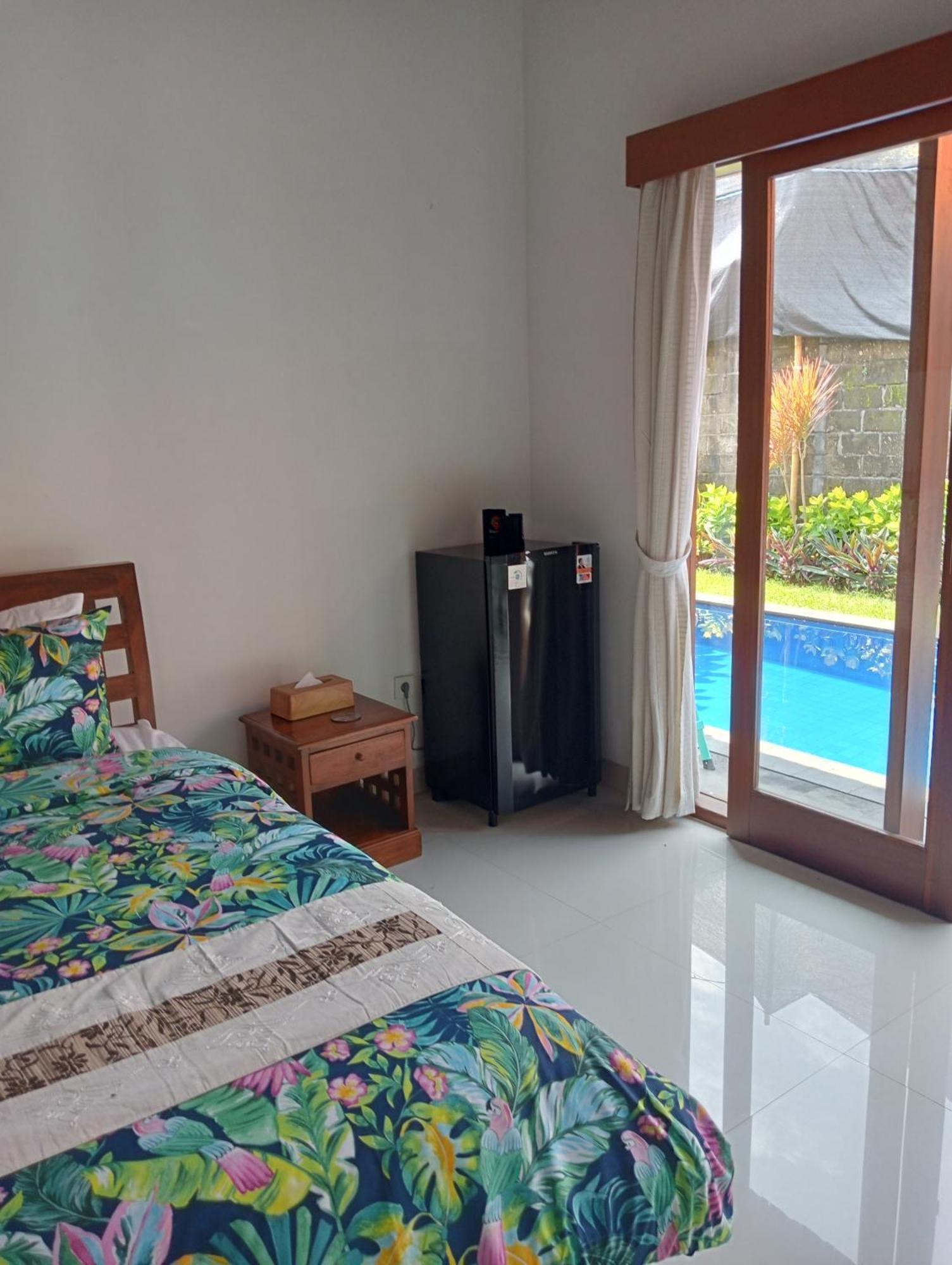 Pondok Indah Villa Ujung Exteriör bild