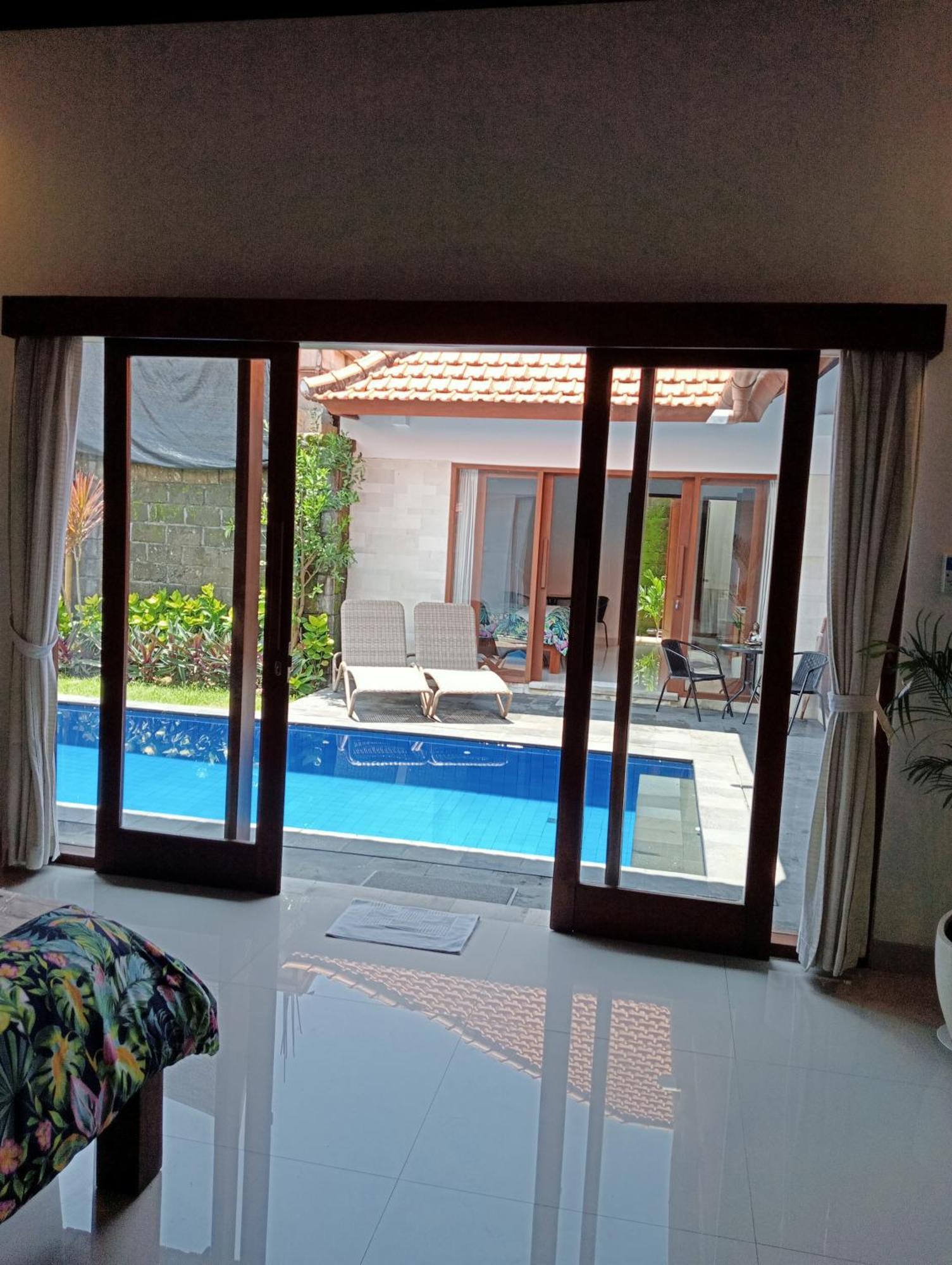 Pondok Indah Villa Ujung Exteriör bild