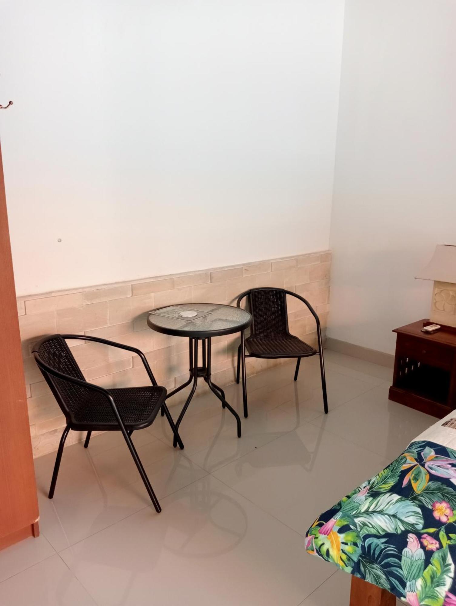 Pondok Indah Villa Ujung Exteriör bild